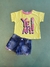 Conjunto com camiseta amarela + short jeans