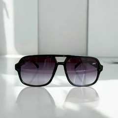 ÓCULOS DE SOL CLASSIC - PRETO