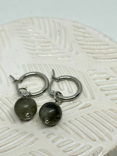 Par de aros esfera LABRADORITA