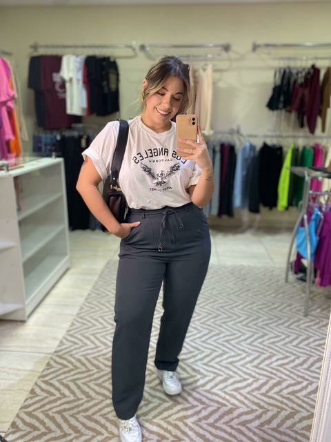 Calça alfaiataria reta