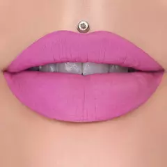 VELOUR LIQUID LIPSTICK JEFFREE STAR en internet
