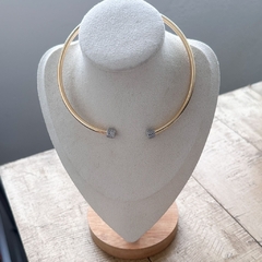 aro dourado com ponta cravejada ródio - comprar online