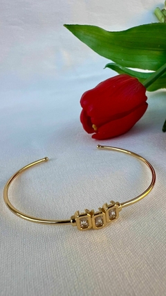 bracelete tres zircônias dourado - comprar online
