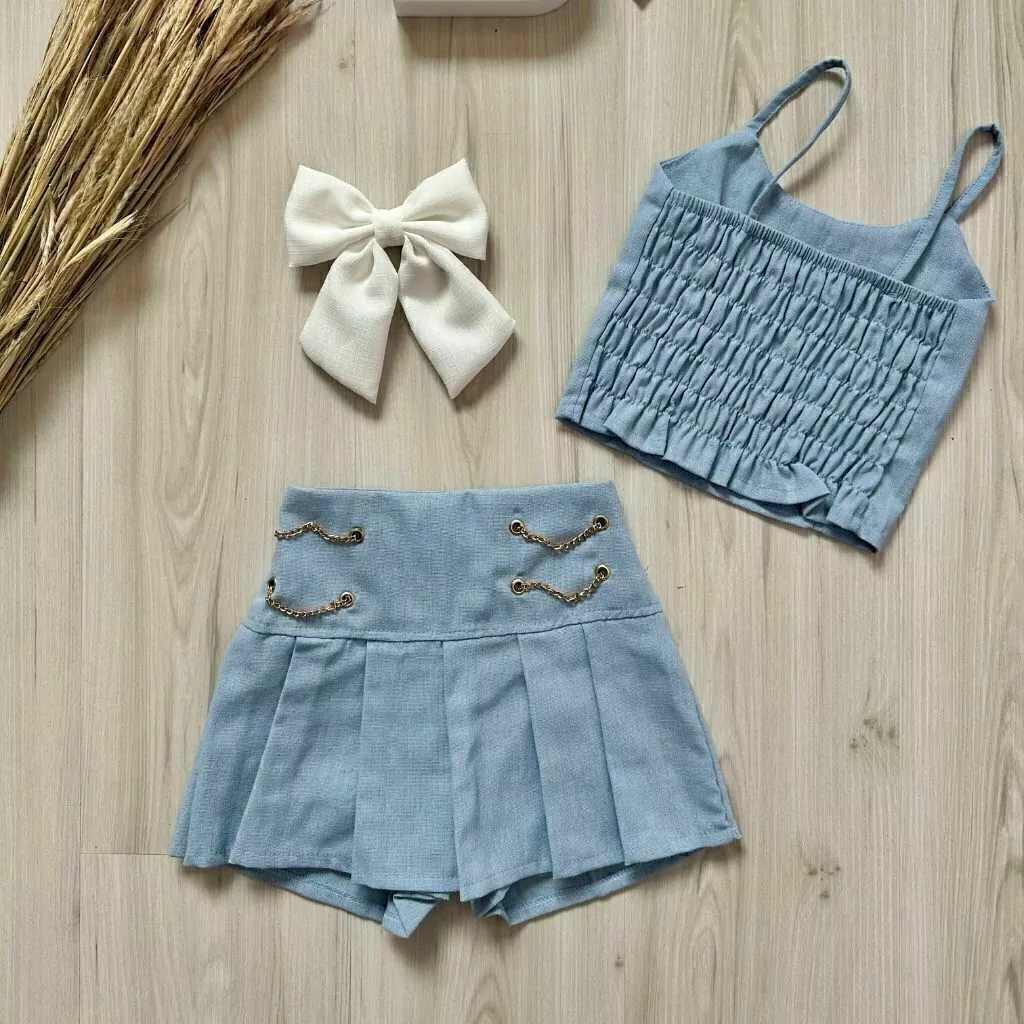 Conjunto linho com corrente azul