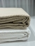 Imagen de Cubrecama Premium 4 estaciones Liso Full / Queen Size Beige