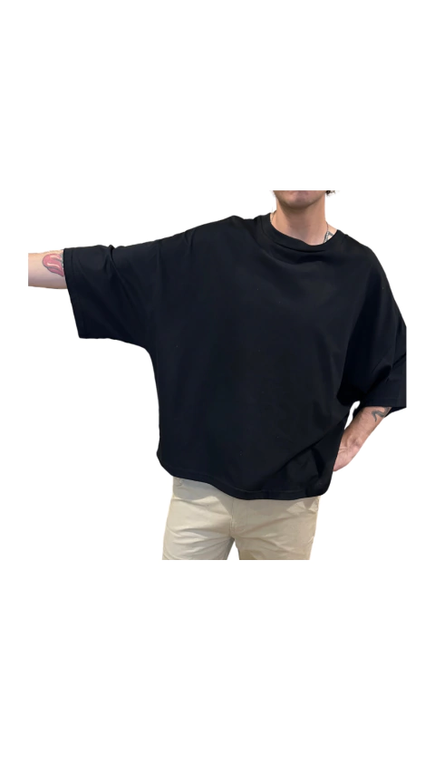 Remera oversize negro