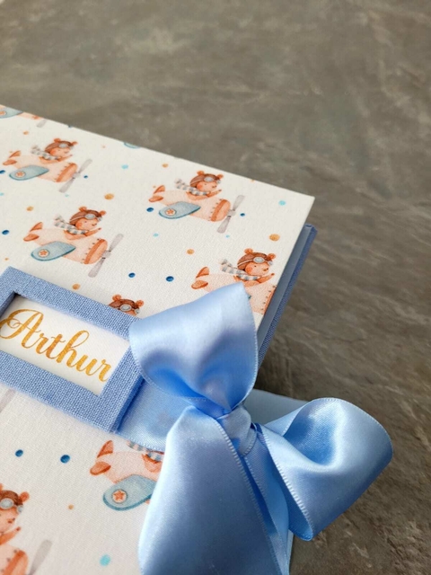 Álbum do Bebê com nome em relevo