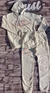 BUZO Y PANTALON NIKE CREMA