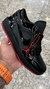 AIR JORDAN 1 LOW TODO PRETO VINIL DETALHES VERMELHOS