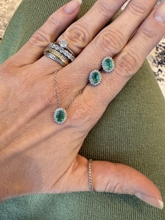 Pingente Esmeralda Oval e Diamantes - comprar online