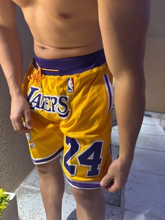 Short NBA Los Angeles Lakers de Kobe Bryant Número 24