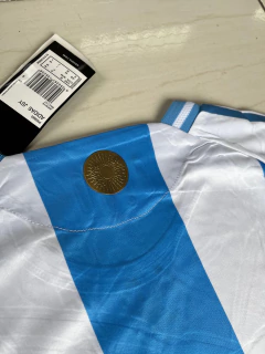 Camiseta Versión Jugador Adidas de Argentina Titular 2024/25 en internet