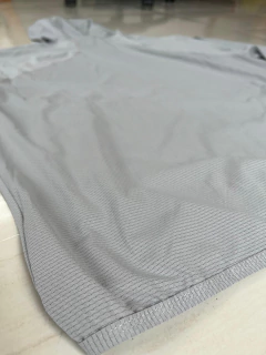 Imagen de Campera Rompeviento Adidas WIND.RDY Gris
