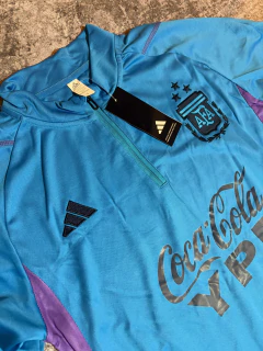 Conjunto Adidas de Argentina 2024/25 - Lírico Showroom - Tienda Online de Fútbol 