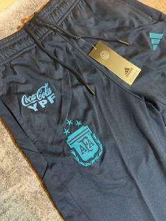 Conjunto Adidas de Argentina 2024/25 - comprar online