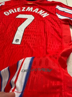 Camiseta Versión Jugador Nike del Atlético de Madrid Titular Griezmann 2024/25 - comprar online