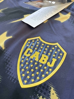 Camiseta Versión Jugador Adidas de Boca Juniors Tercera Equipación 2025/26 - Lírico Showroom - Tienda Online de Fútbol 