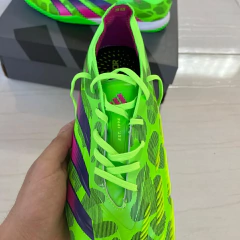 Botines de Futsal Adidas Predator 30 - Lírico Showroom - Tienda Online de Fútbol 