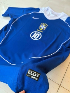Camiseta Nike de Brasil Suplente Ronaldinho 2004 - Lírico Showroom - Tienda Online de Fútbol 