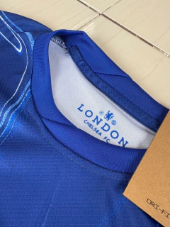 Camiseta Nike del Chelsea Titular Escudo Naranja 2024/25 - comprar online