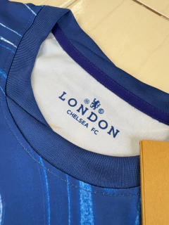 Camiseta Nike del Chelsea Titular Escudo Rojo con Sponsor 2024/25