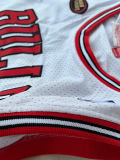 Musculosa NBA Chicago Bulls Edition White de Michael Jordan Número 23 1997/98 en internet