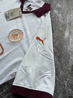Camiseta Versión Jugador Puma del Manchester City Suplente 2023/24 - Lírico Showroom - Tienda Online de Fútbol 