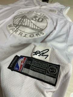 Musculosa NBA Nike Golden State Warriors Edition MVP de Stephen Curry Número 30 - Lírico Showroom - Tienda Online de Fútbol 
