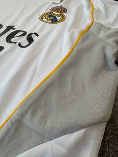 Camiseta Adidas del Real Madrid Titular 2025 en internet