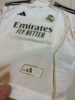 Imagen de Camiseta Adidas del Real Madrid Titular Mbappé 2025
