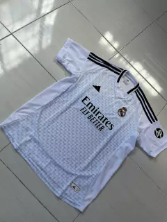 Imagen de Camiseta Adidas del Real Madrid Titular Vinícius Júnior Sponsor HP 2024/25