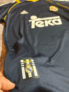 Imagen de Camiseta Adidas del Real Madrid Suplente Redondo 1999/00