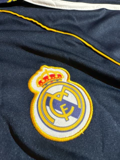 Camiseta Adidas del Real Madrid Suplente Redondo 1999/00 - Lírico Showroom - Tienda Online de Fútbol 