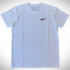 Remera Deportiva Nike Tela Dry Fit Blanca - comprar online