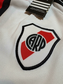 Camiseta Adidas de River Plate Tercera Equipación Borja LPF 2025 - Lírico Showroom - Tienda Online de Fútbol 