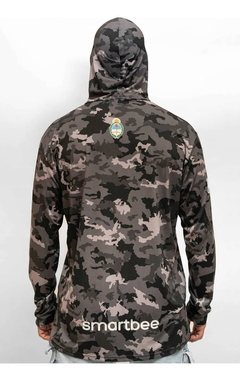 Remera Técnica Uv Capucha Y Tapaboca Camu Gris en internet
