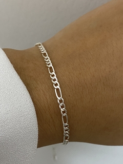 Pulsera modelo 8