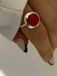 Anillo piedra roja