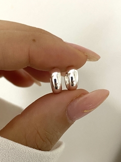 Argolla modelo 847 (1 cm)