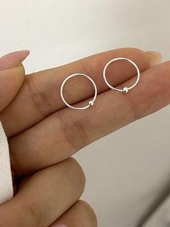 Argolla modelo 855 (1,2 cm) cierre al costado - comprar online