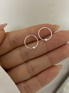 Argolla modelo 856 (1,2 cm) cierre al costado