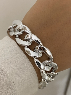 Pulsera modelo 11