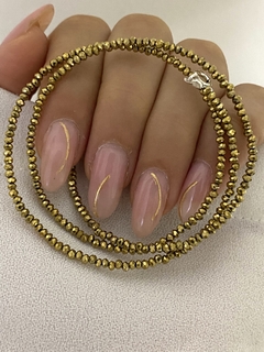 Choker modelo 30 mini cristal facetados dorado