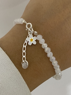 Pulsera cristal blanco y margarita - comprar online