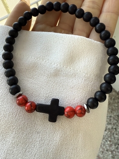Pulsera hombre modelo 1 cruz negro - comprar online