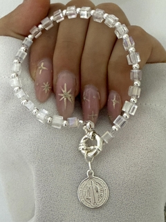 Pulsera cristal cubo transparente y san Benito (cierre marinero)