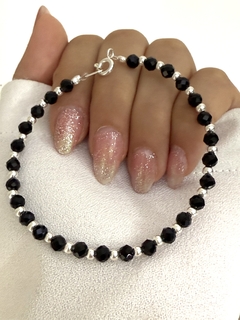 Pulsera cristal negro redondo y bolita 1x1 (c/cierre)