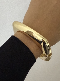 Brazalete cuadrado AD en internet