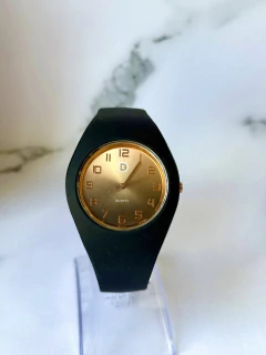 Reloj con malla de silicona modelo 6 - comprar online