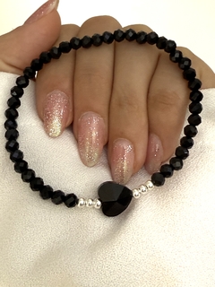Pulsera corazón negro pasante - comprar online